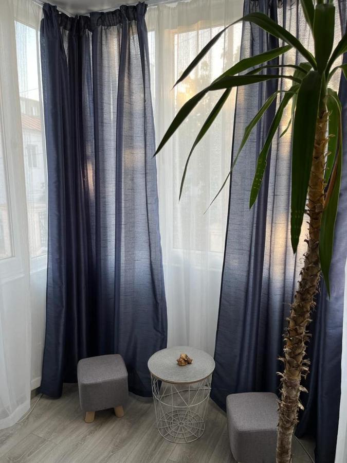 Miha'S Apartament スリナ エクステリア 写真