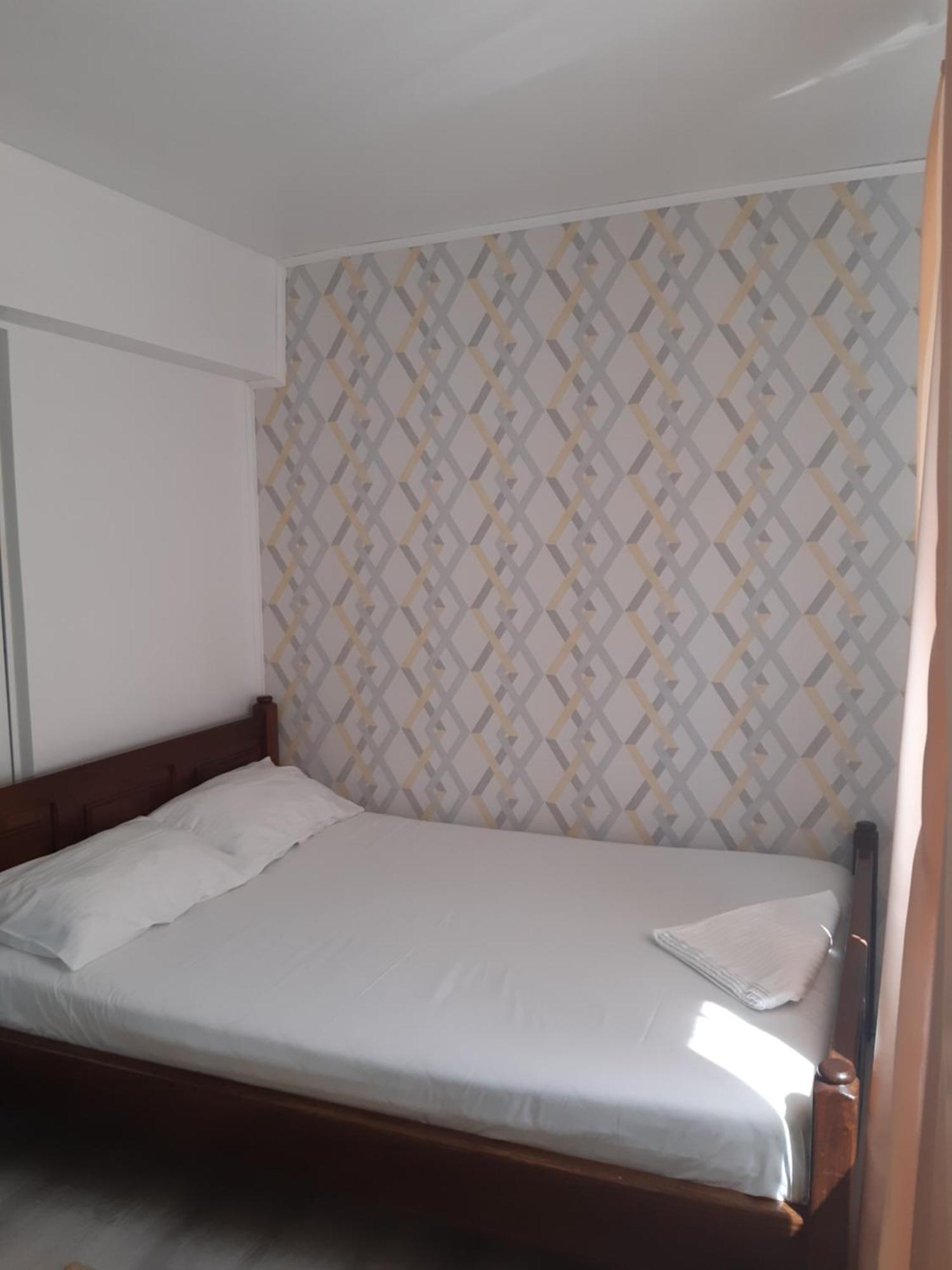 Miha'S Apartament スリナ エクステリア 写真